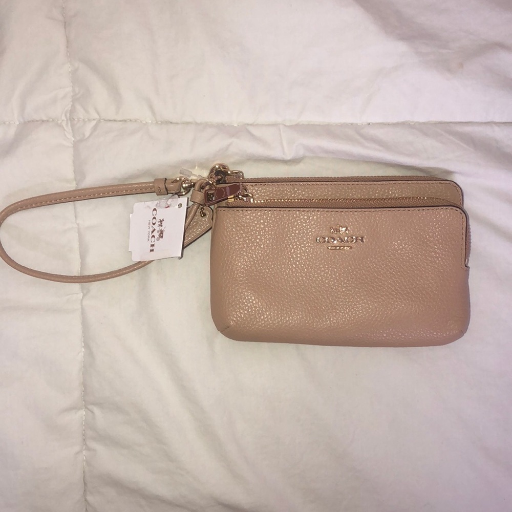 Never used coach wristlet